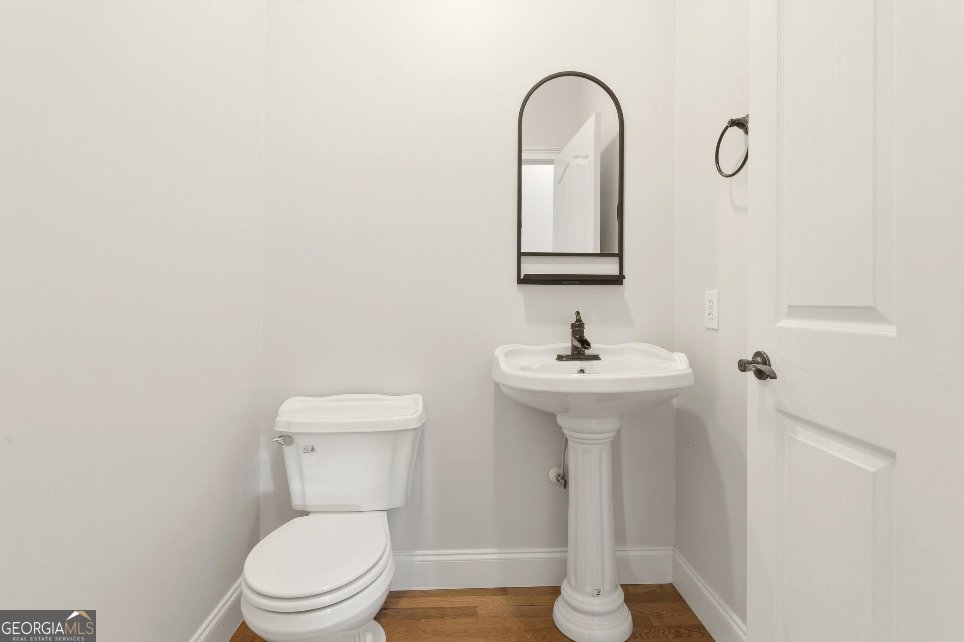 6504 Cedar Mountain Road Property Photo 17