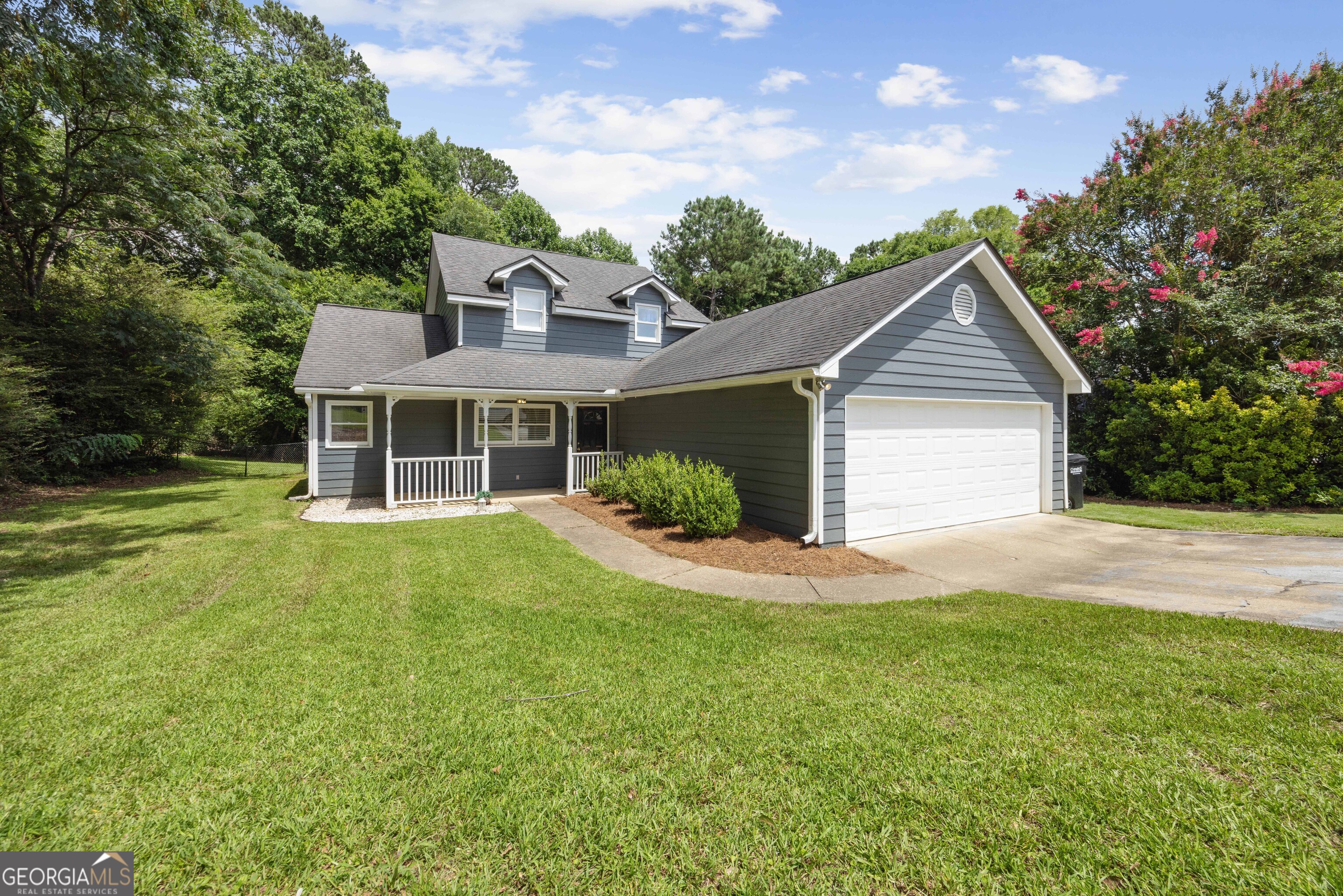 7164 Daisy Street Property Photo 1