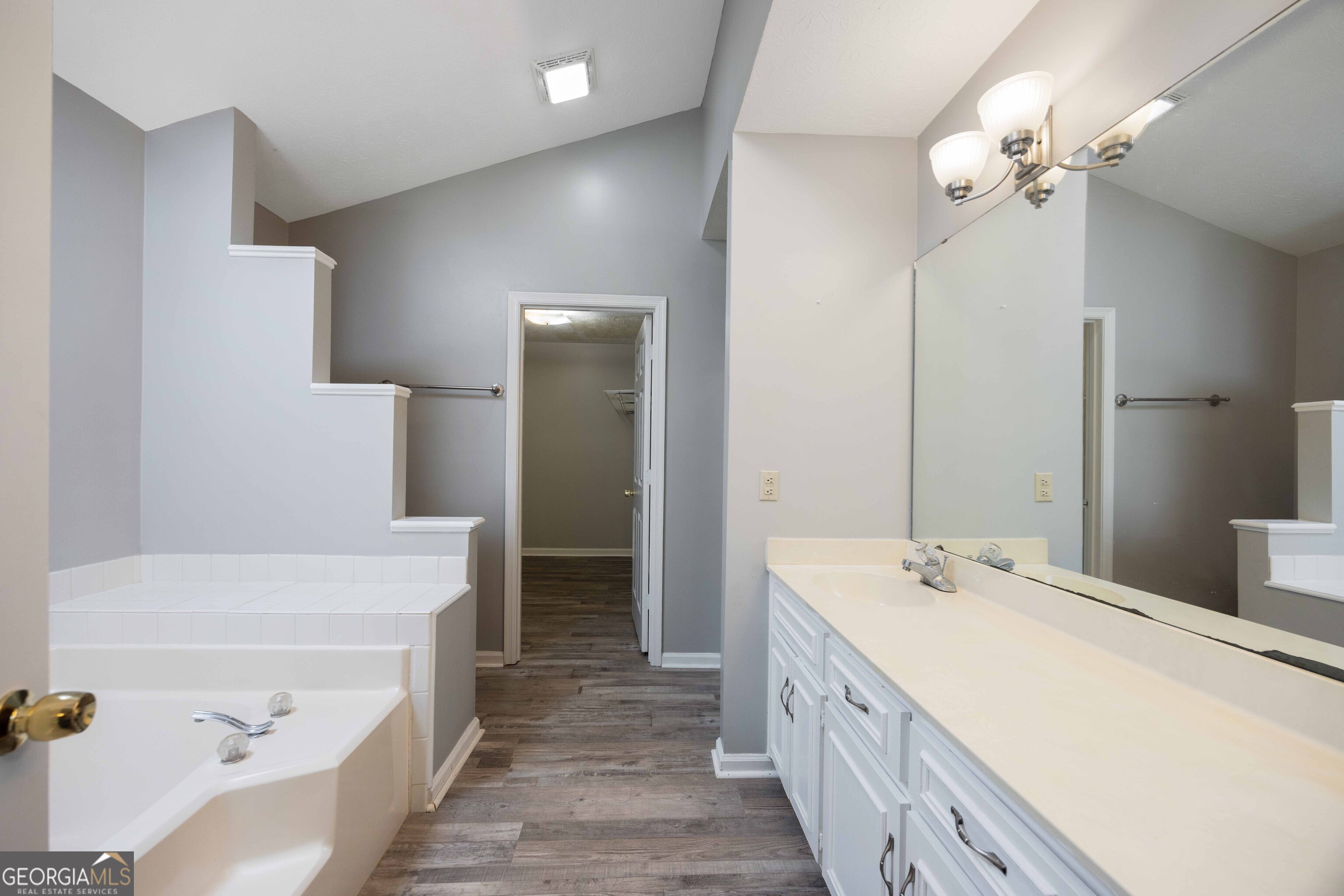 7164 Daisy Street Property Photo 13