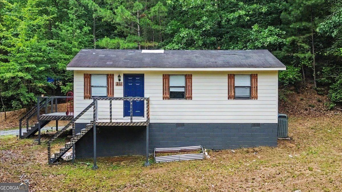 211 John White Road Nw Property Photo 1