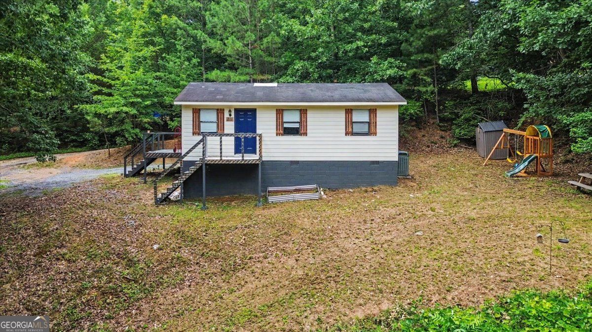 211 John White Road Nw Property Photo 2