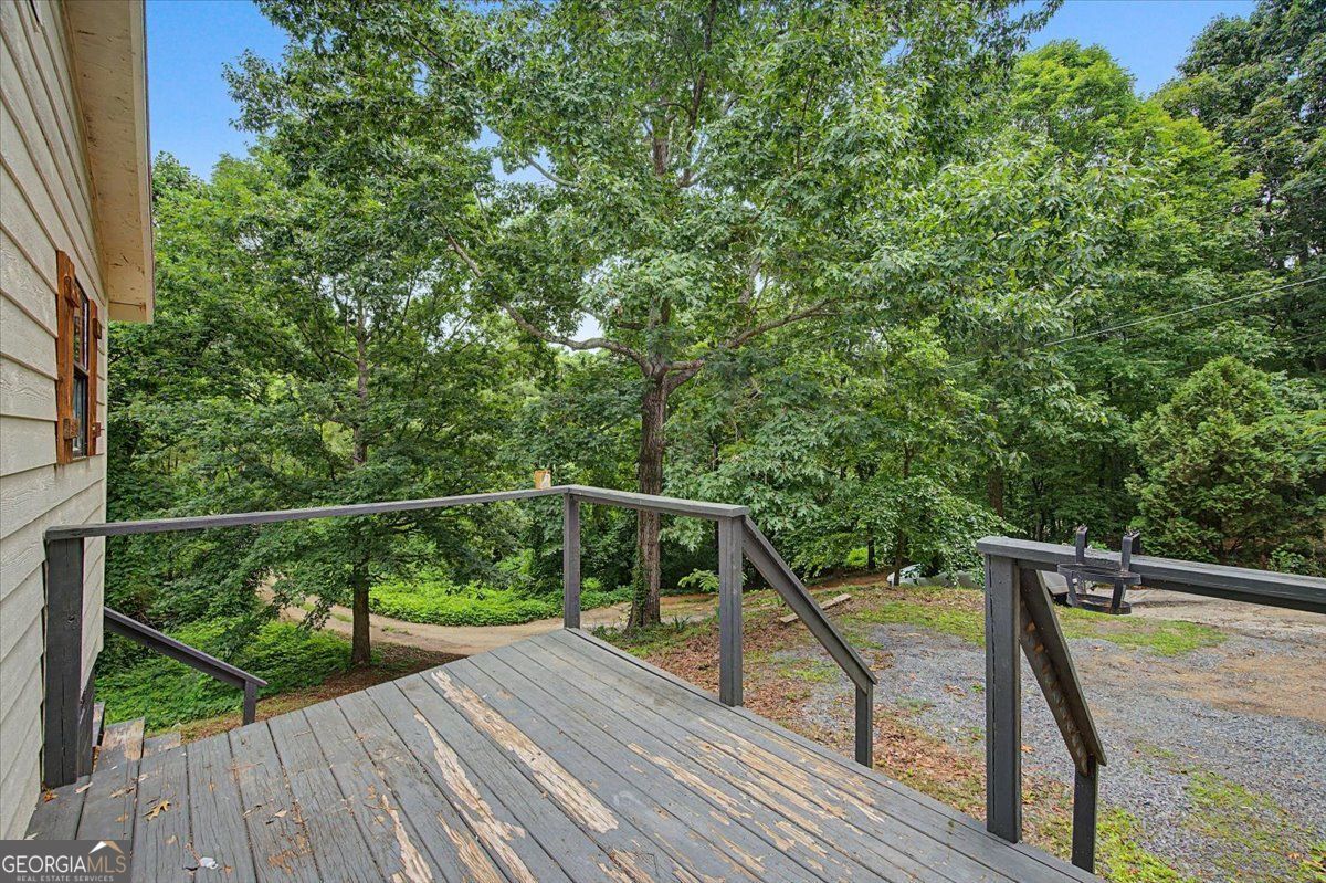 211 John White Road Nw Property Photo 8