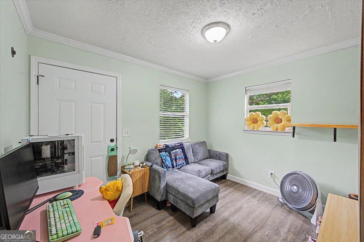 211 John White Road Nw Property Photo 12