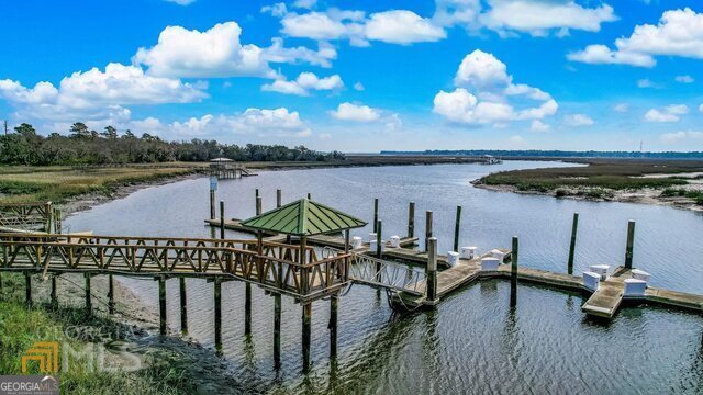 V/l 108 Yachtsman Court Property Photo 13