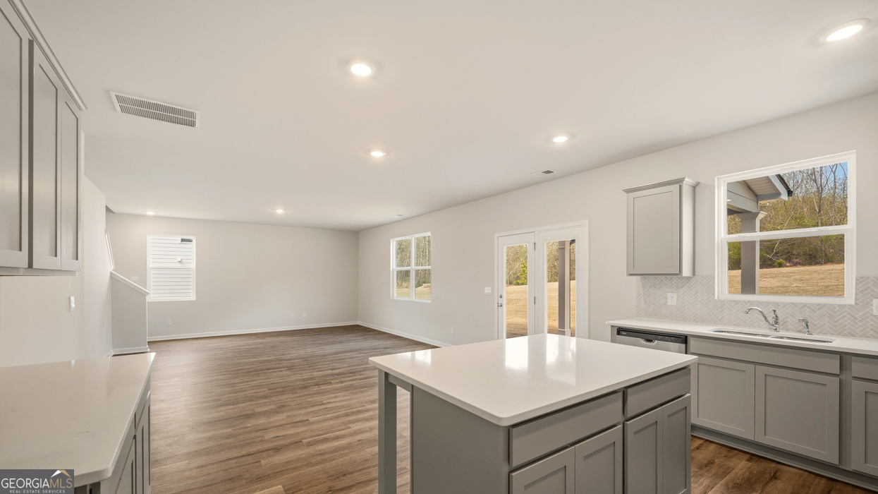 39 Weymouth Drive Property Photo 11