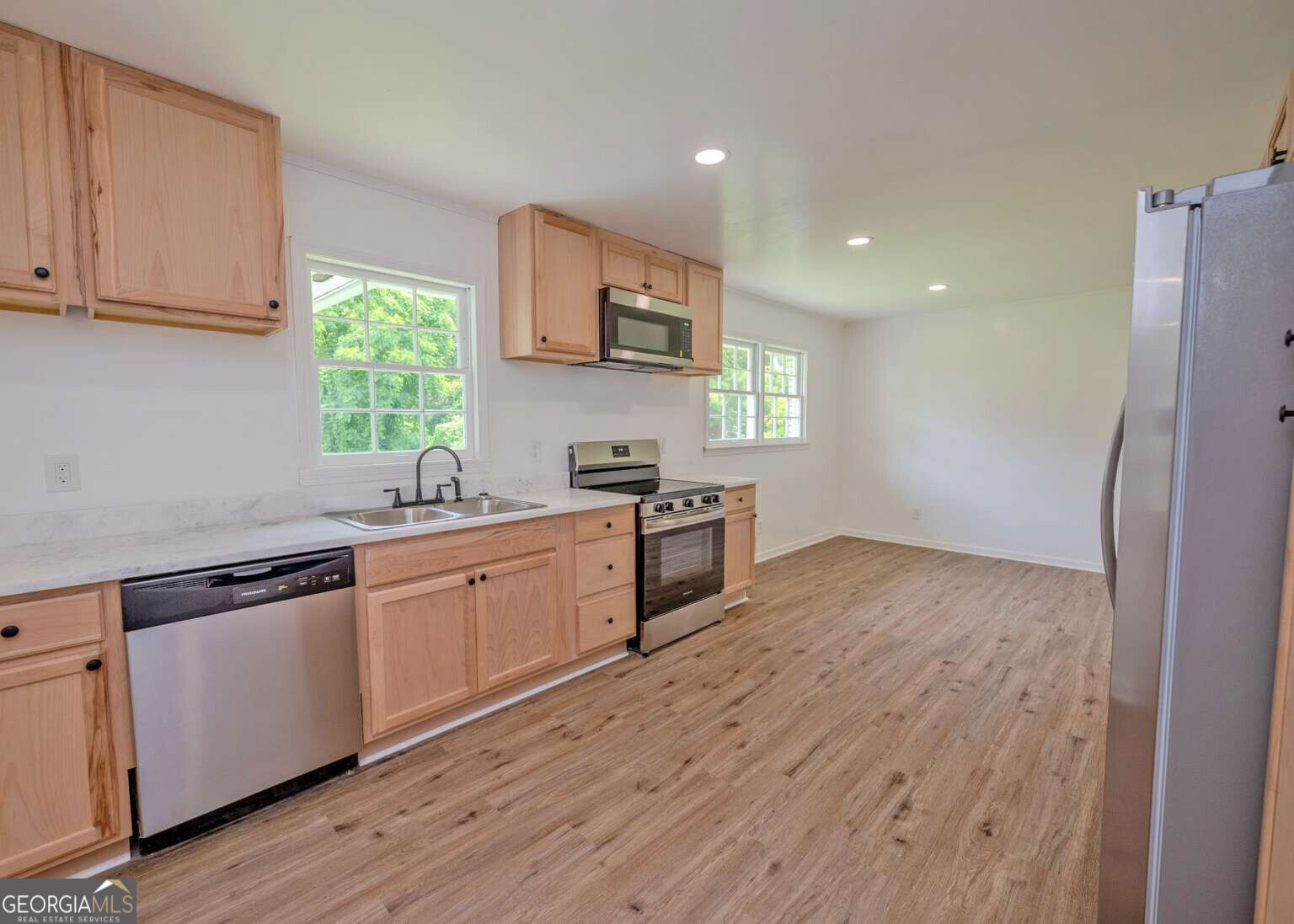 13 Brown Street Property Photo 2