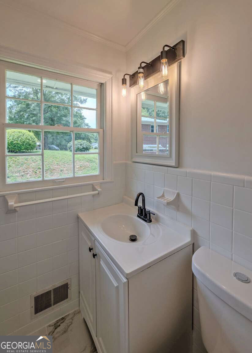 13 Brown Street Property Photo 5