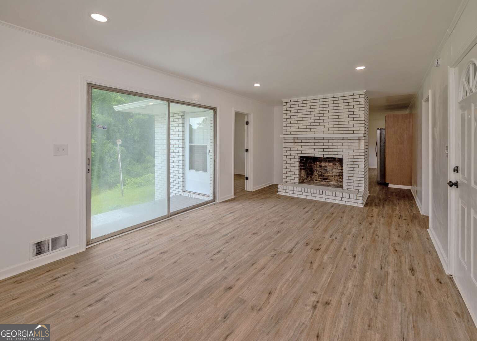 13 Brown Street Property Photo 10