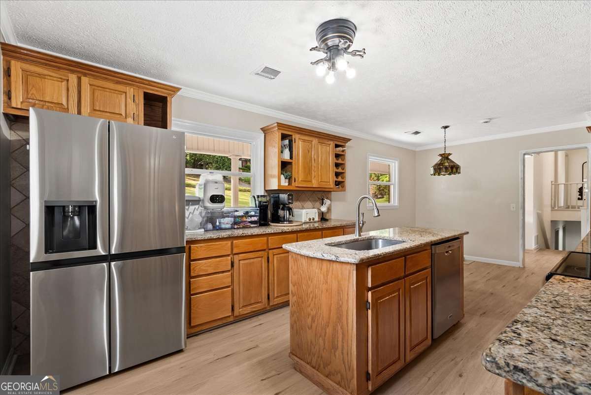 206 Victory Drive Property Photo 14