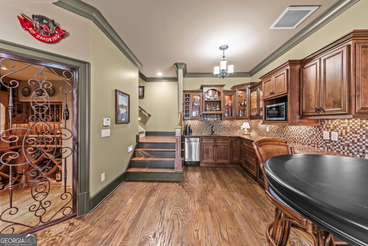 141 Broadlands Drive Property Photo 42