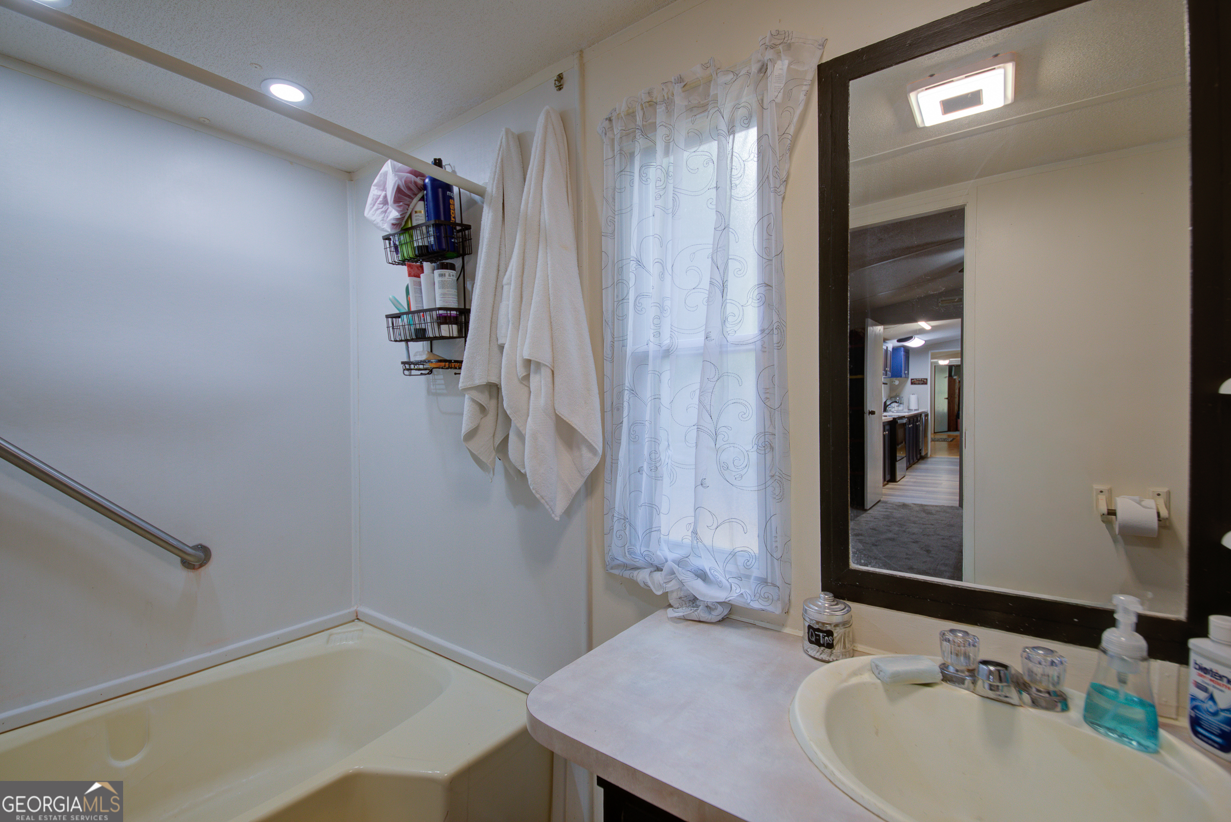 716 Hawkins Road Property Photo 8