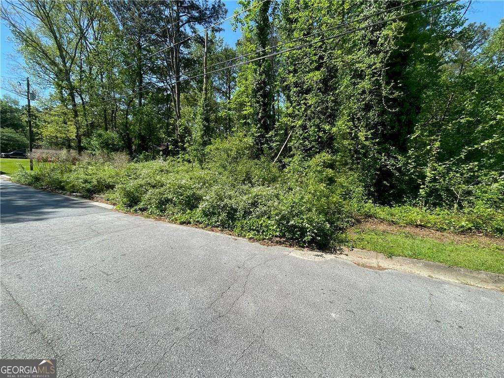 1267 Raintree Drive Property Photo 2