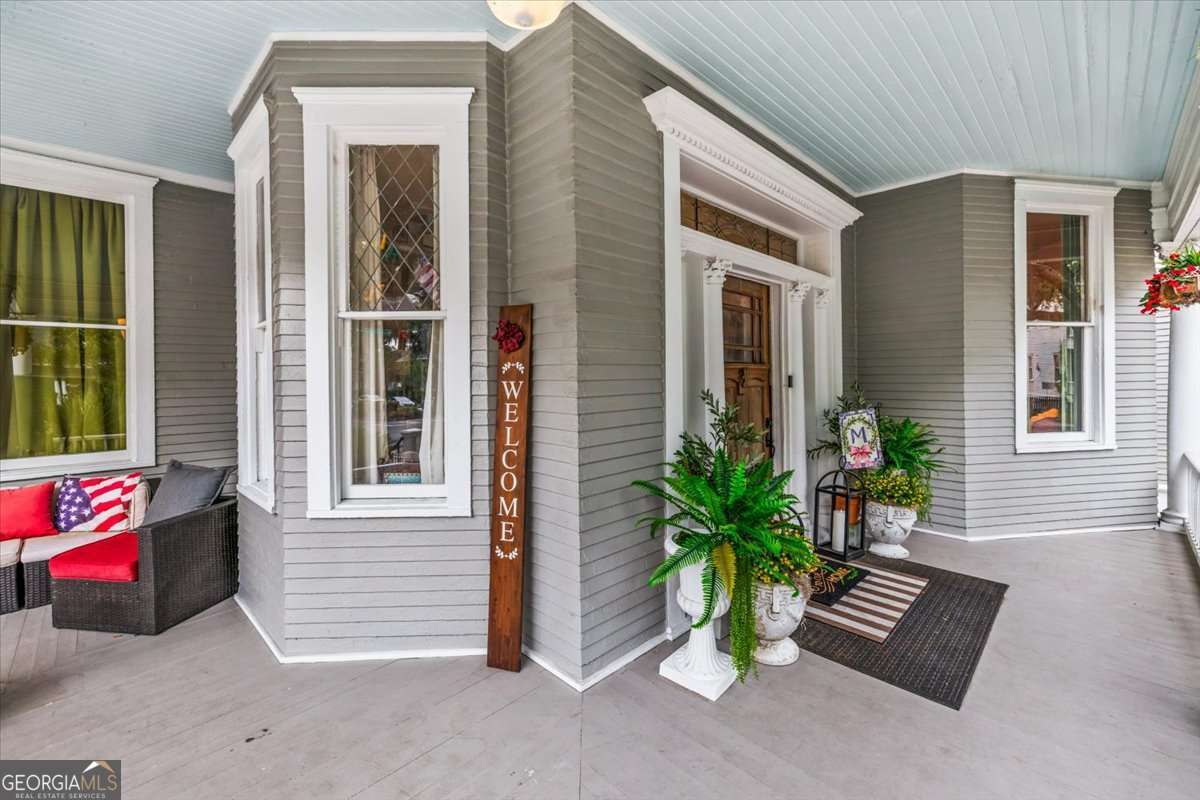 120 W 37th Street Property Photo 5
