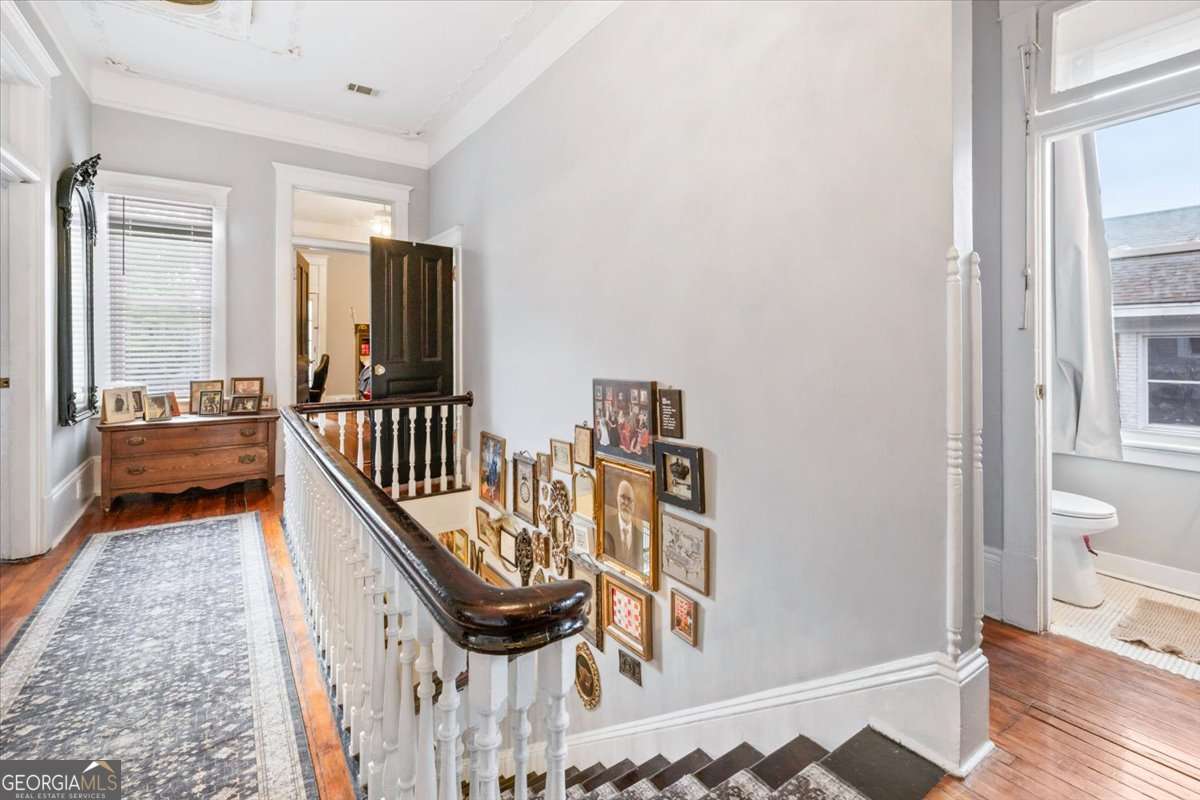 120 W 37th Street Property Photo 29