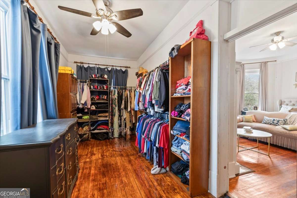120 W 37th Street Property Photo 39