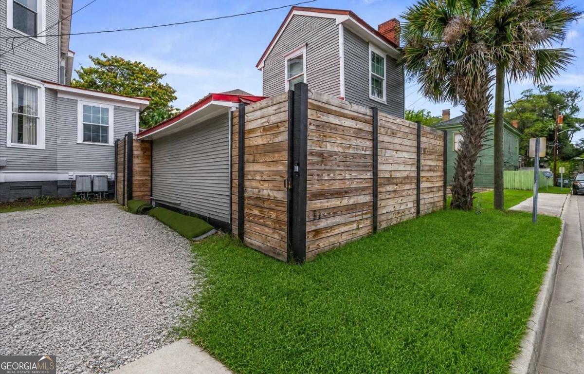 120 W 37th Street Property Photo 43