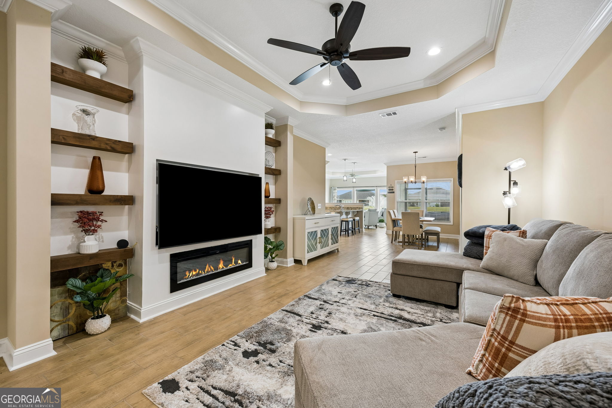 119 The Villas Way Property Photo 8
