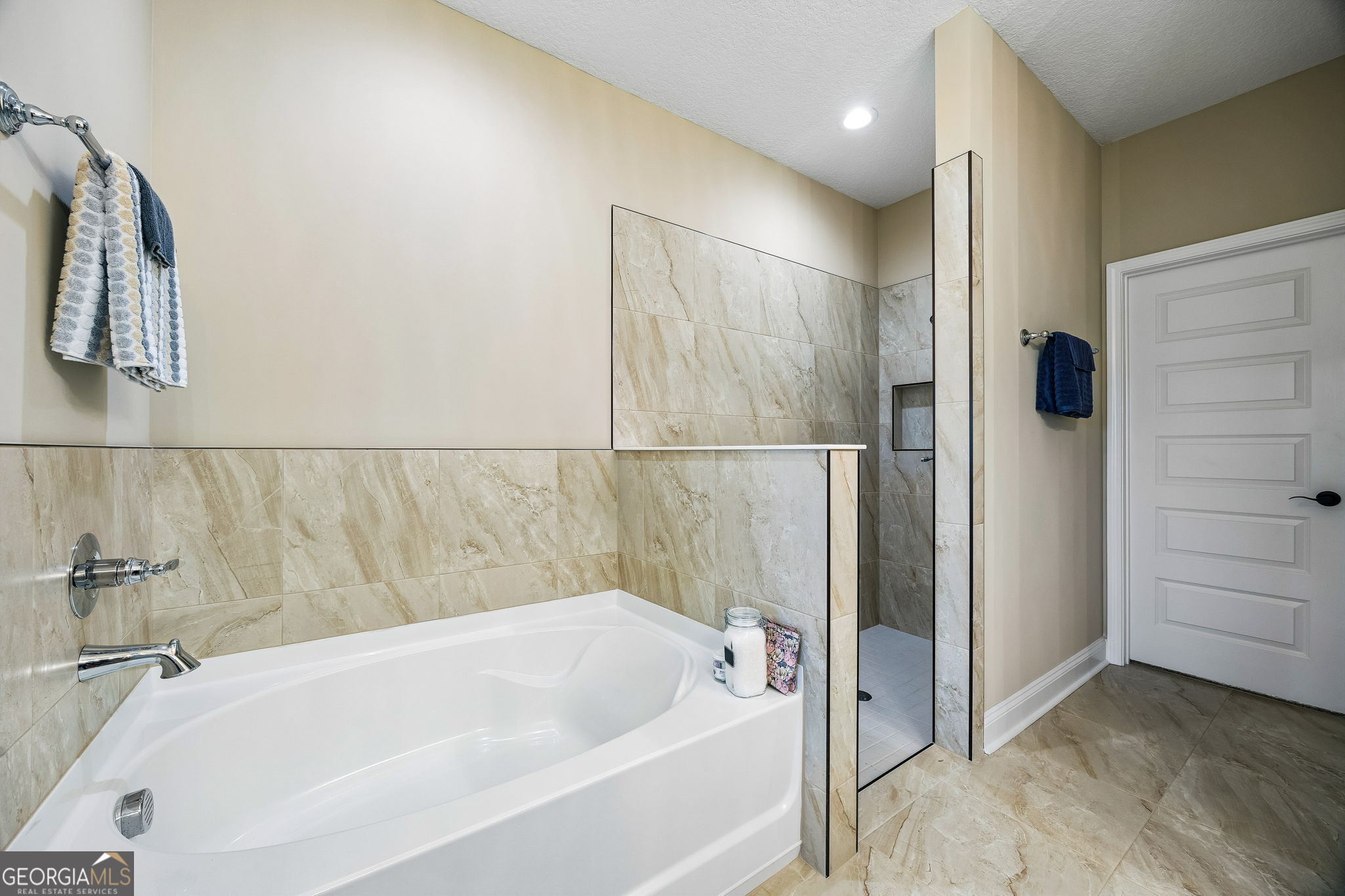 119 The Villas Way Property Photo 25