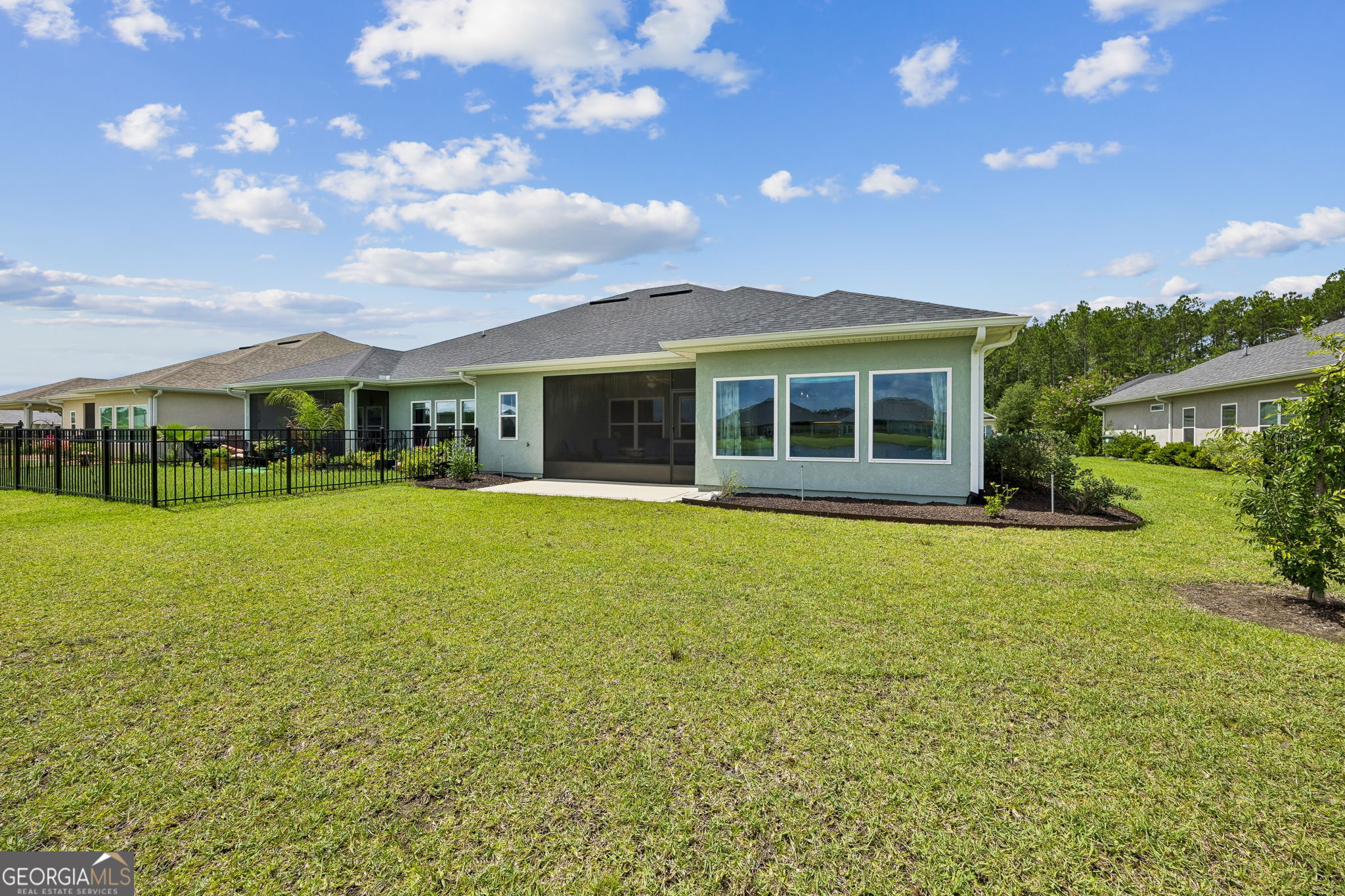 119 The Villas Way Property Photo 38