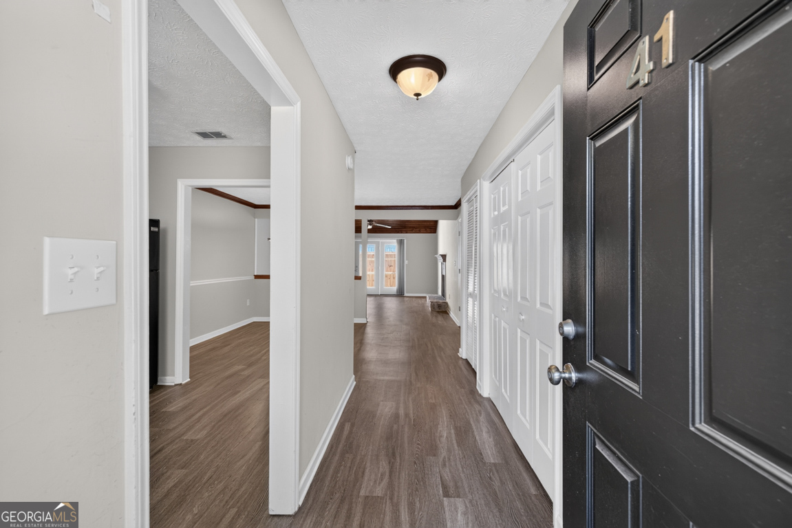 595 Macon Highway Apt 41 Property Photo 2