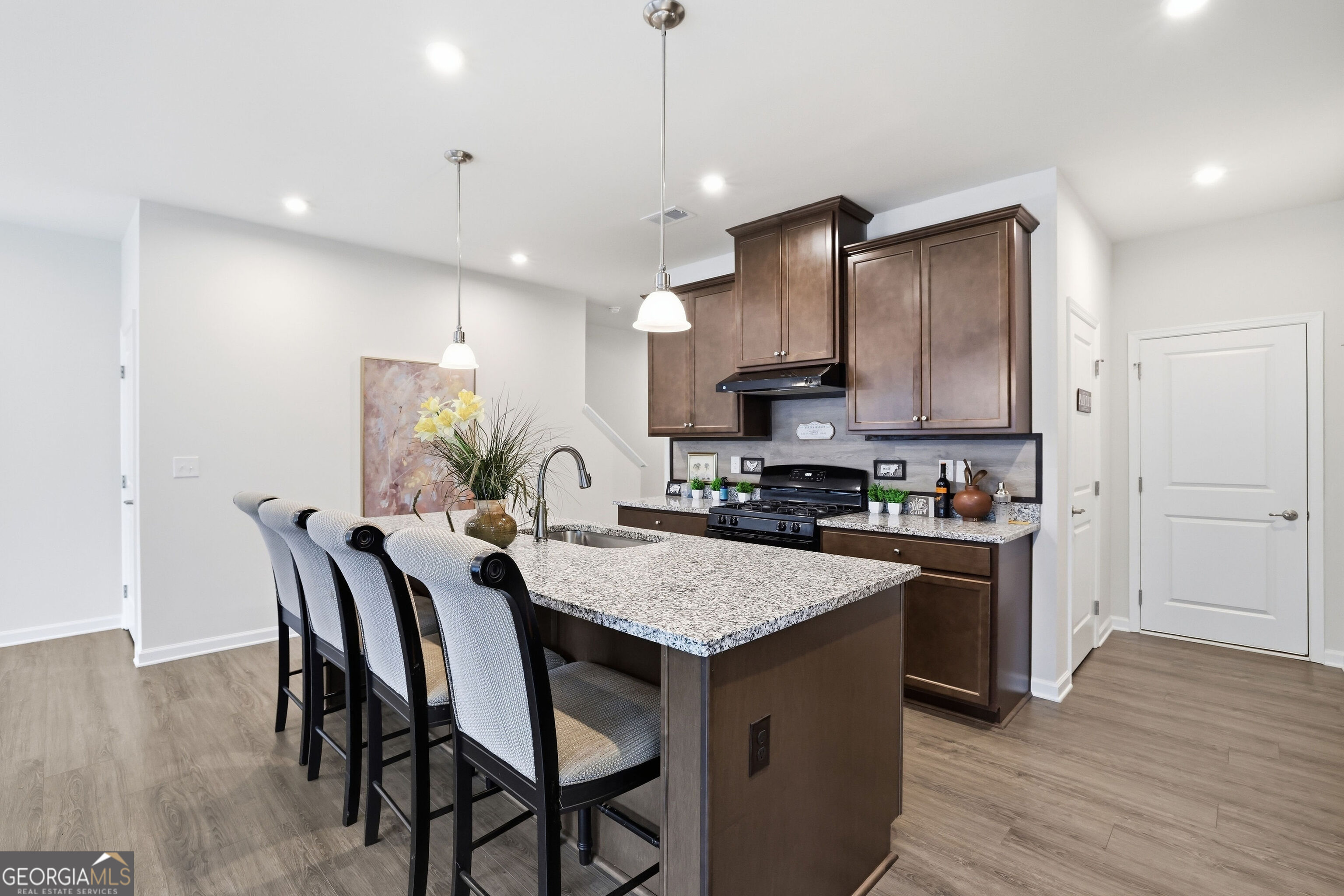 256 Salt Lake Lane Property Photo 8
