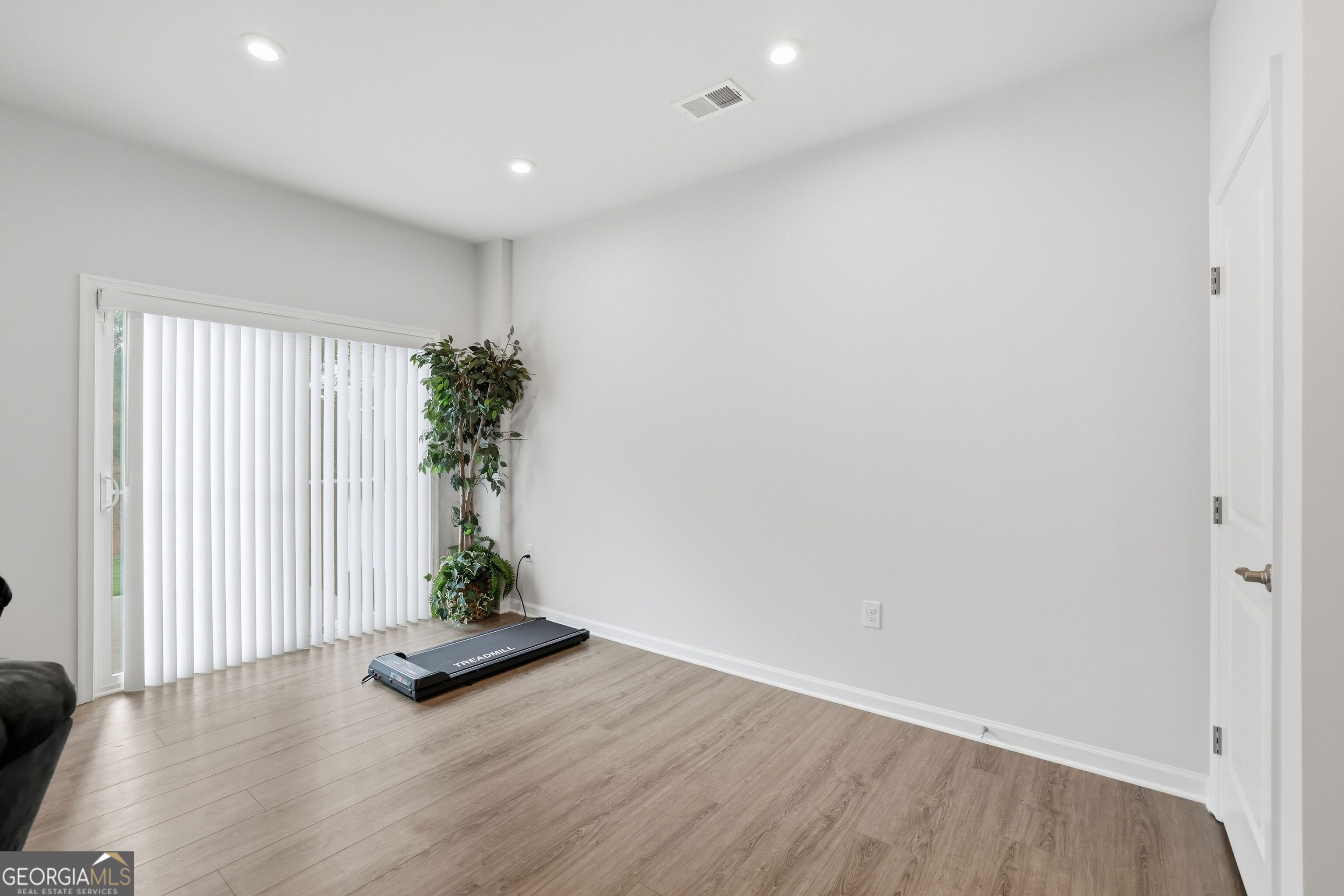 256 Salt Lake Lane Property Photo 14