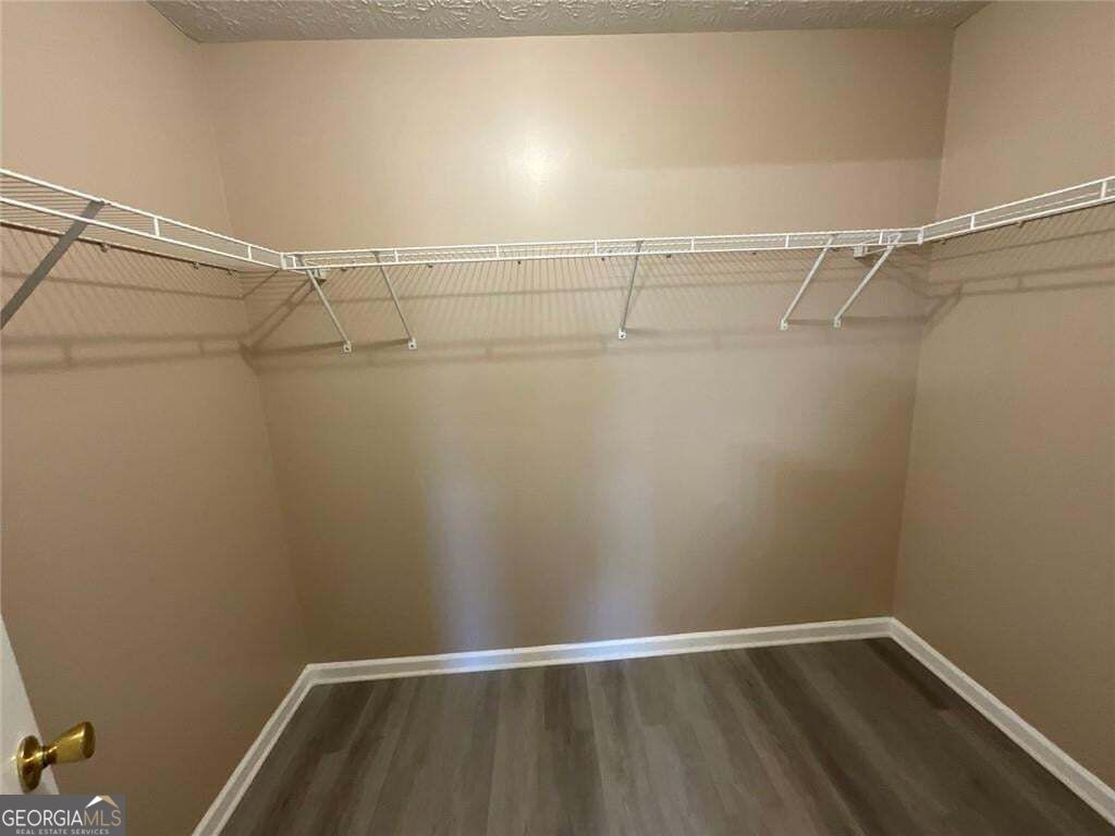 2043 Newton Estates Drive Property Photo 18