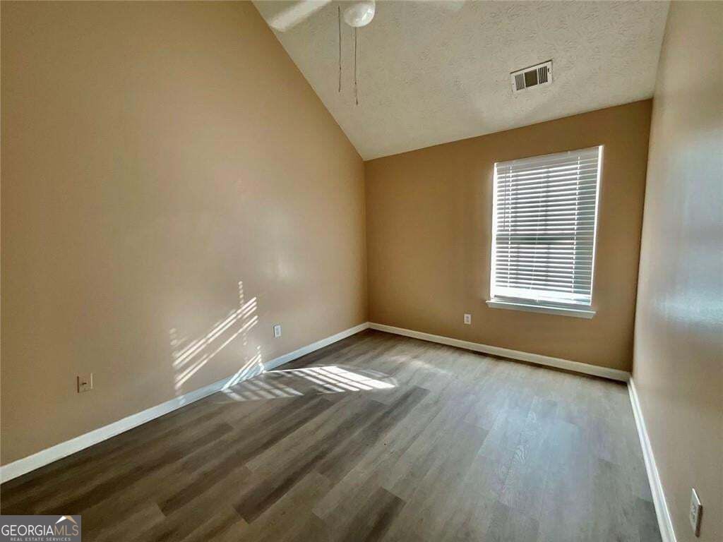 2043 Newton Estates Drive Property Photo 20