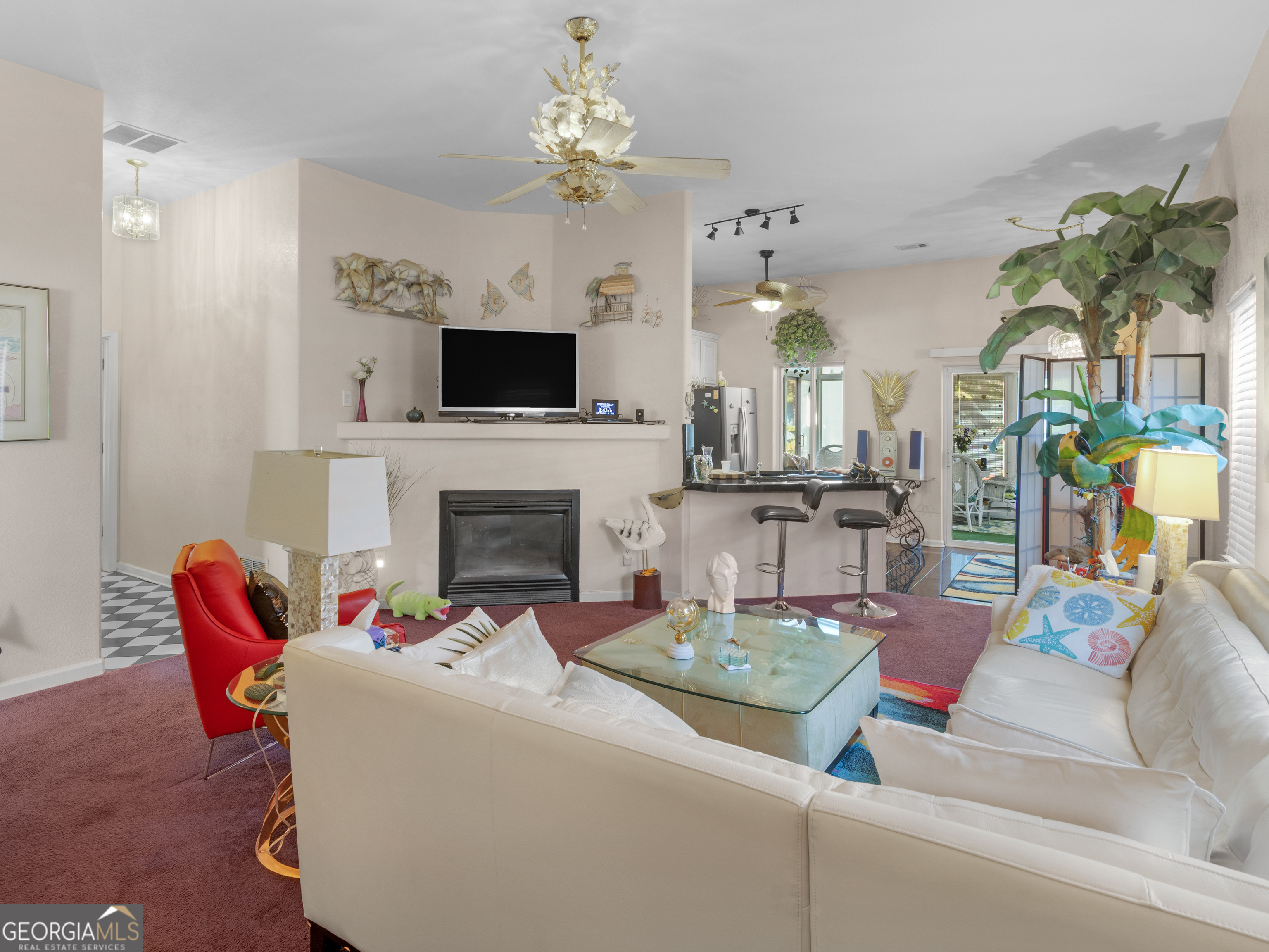 172 Garden Walk Property Photo 3
