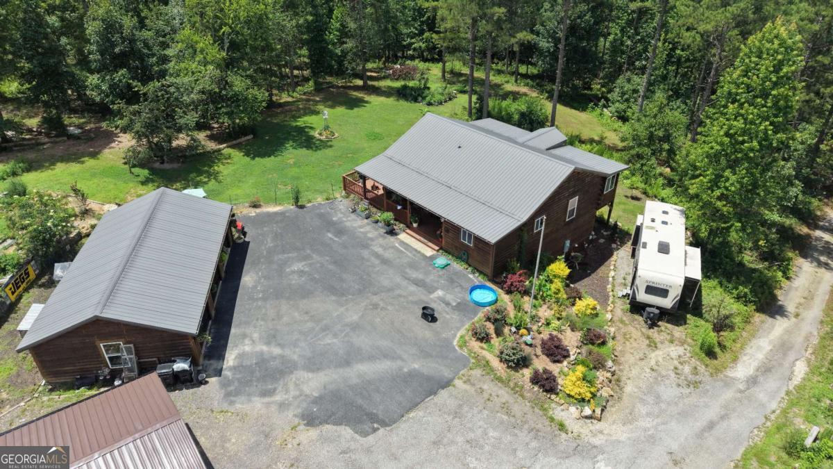 3713 Chulio Road Se Property Photo 1