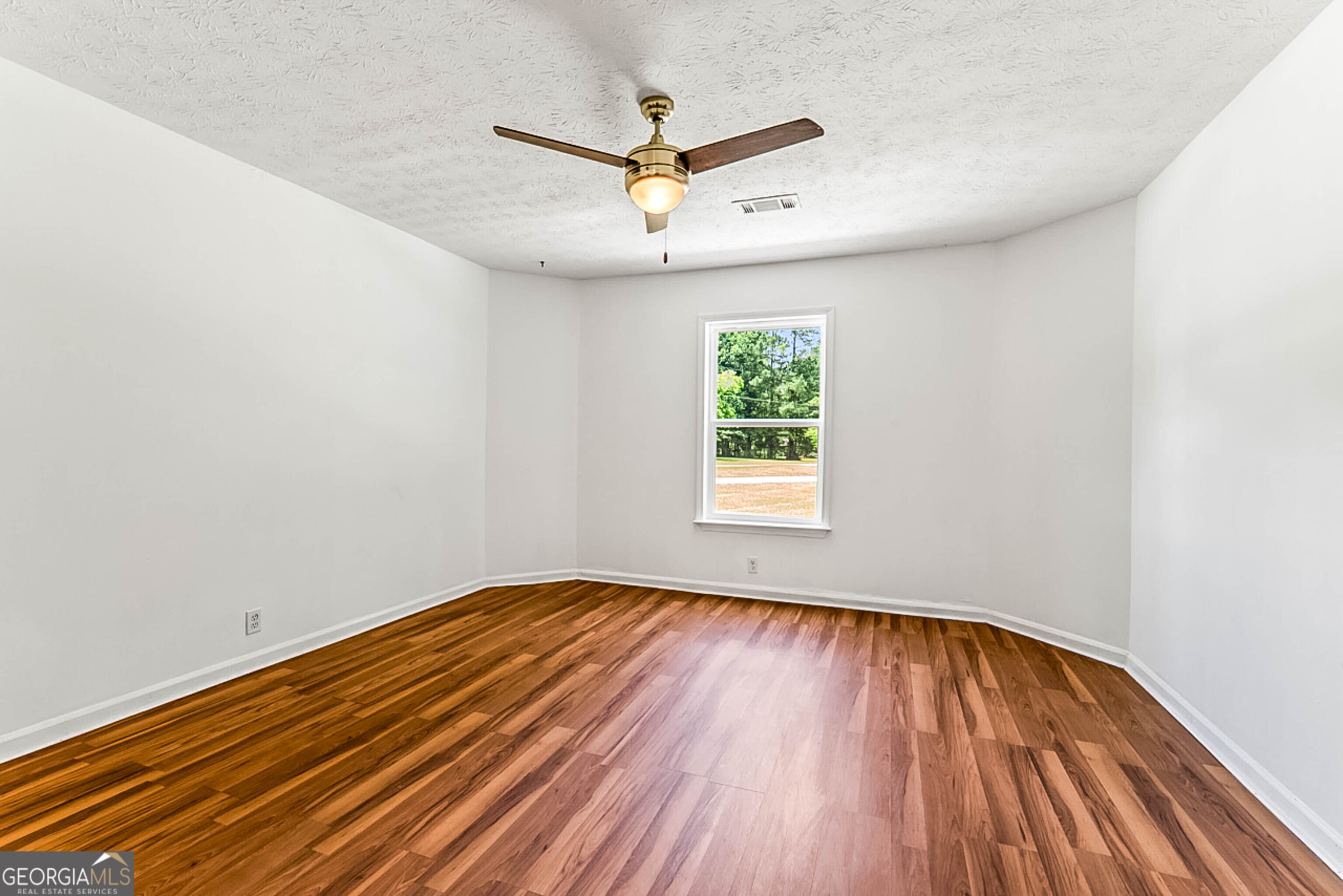 135 Dixie Lane Property Photo 30