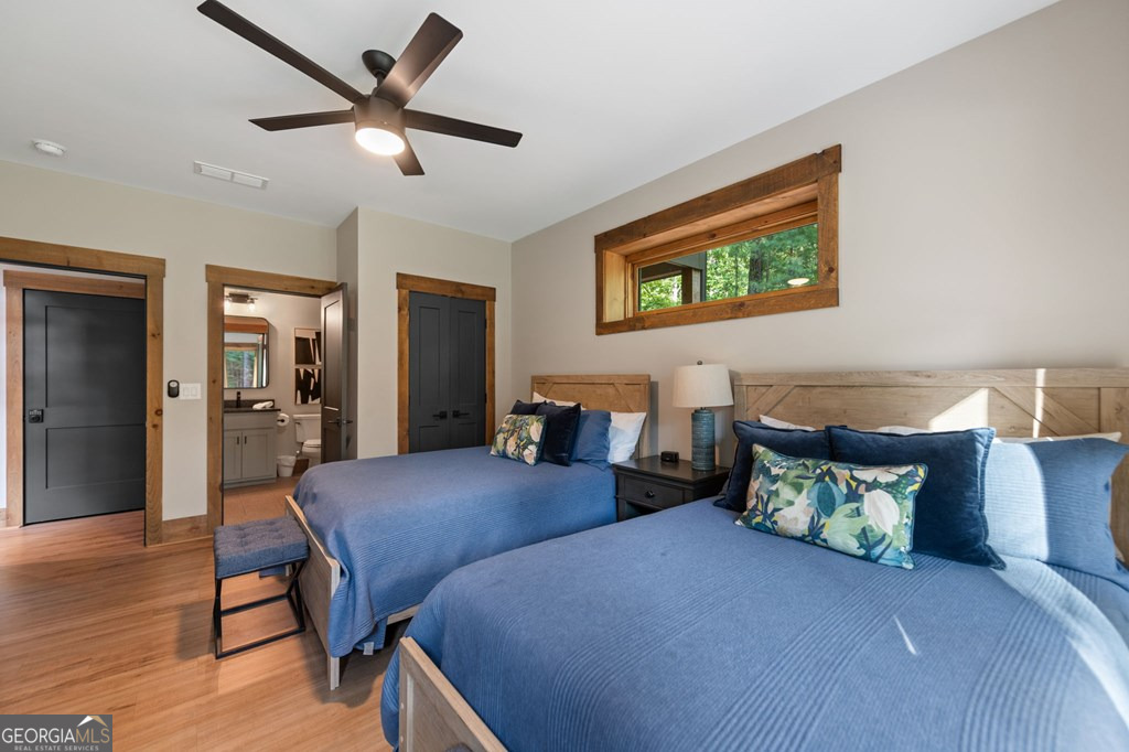 177 Creekside Landing Property Photo 36