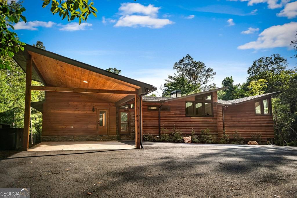 177 Creekside Landing Property Photo 47
