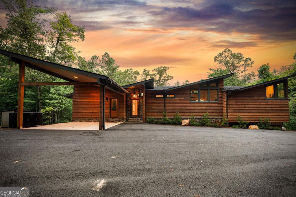 177 Creekside Landing Property Photo 64