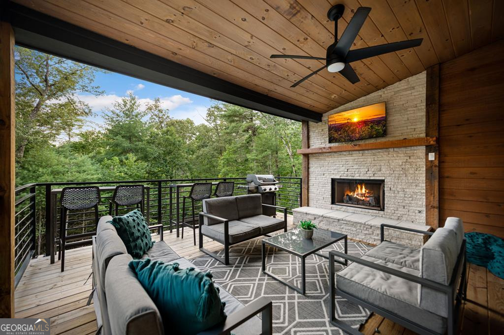 177 Creekside Landing Property Photo 71