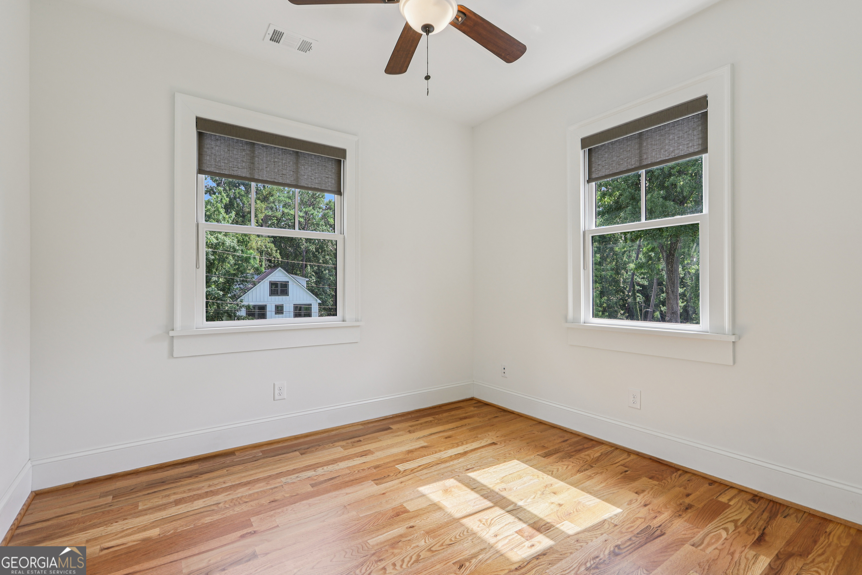 2875 Joyce Avenue Property Photo 30