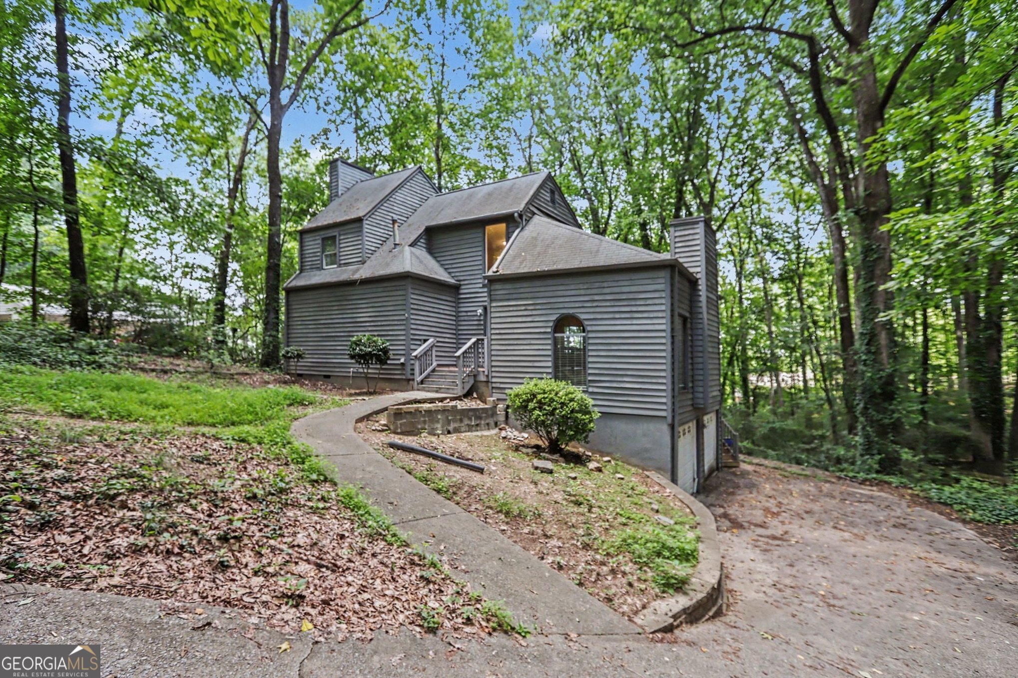 1533 Hillhaven Drive