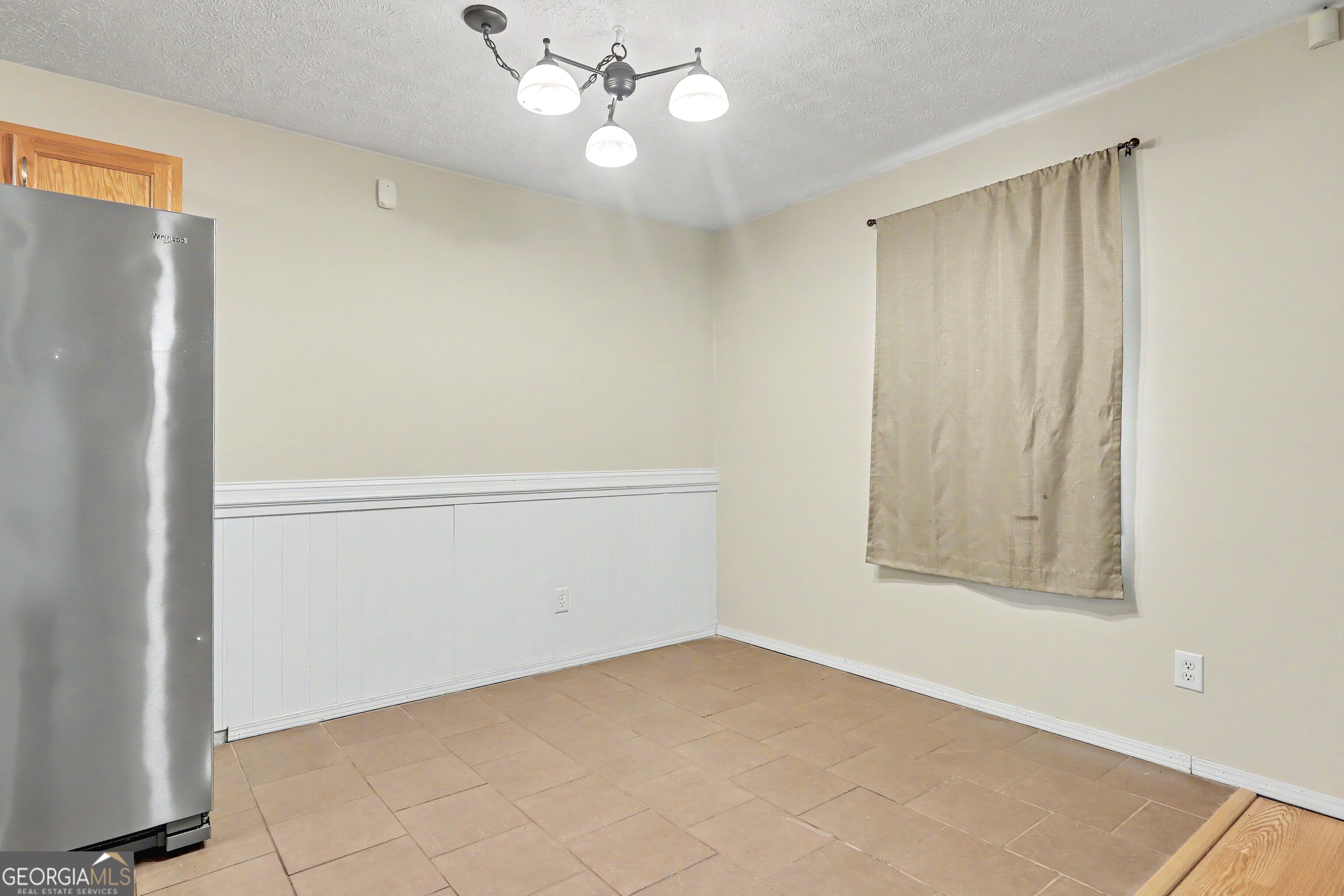 250 Short Road Property Photo 7