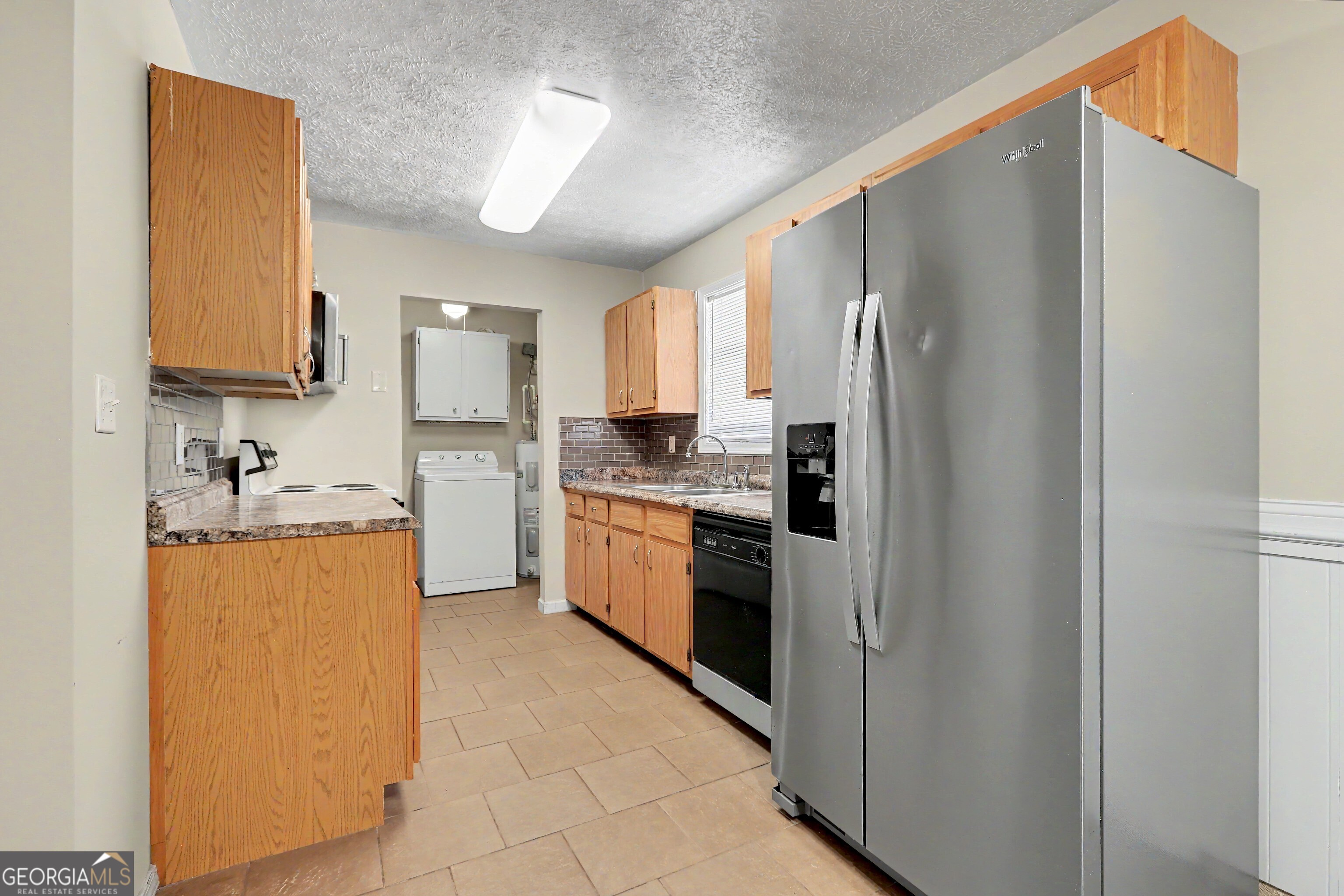 250 Short Road Property Photo 8