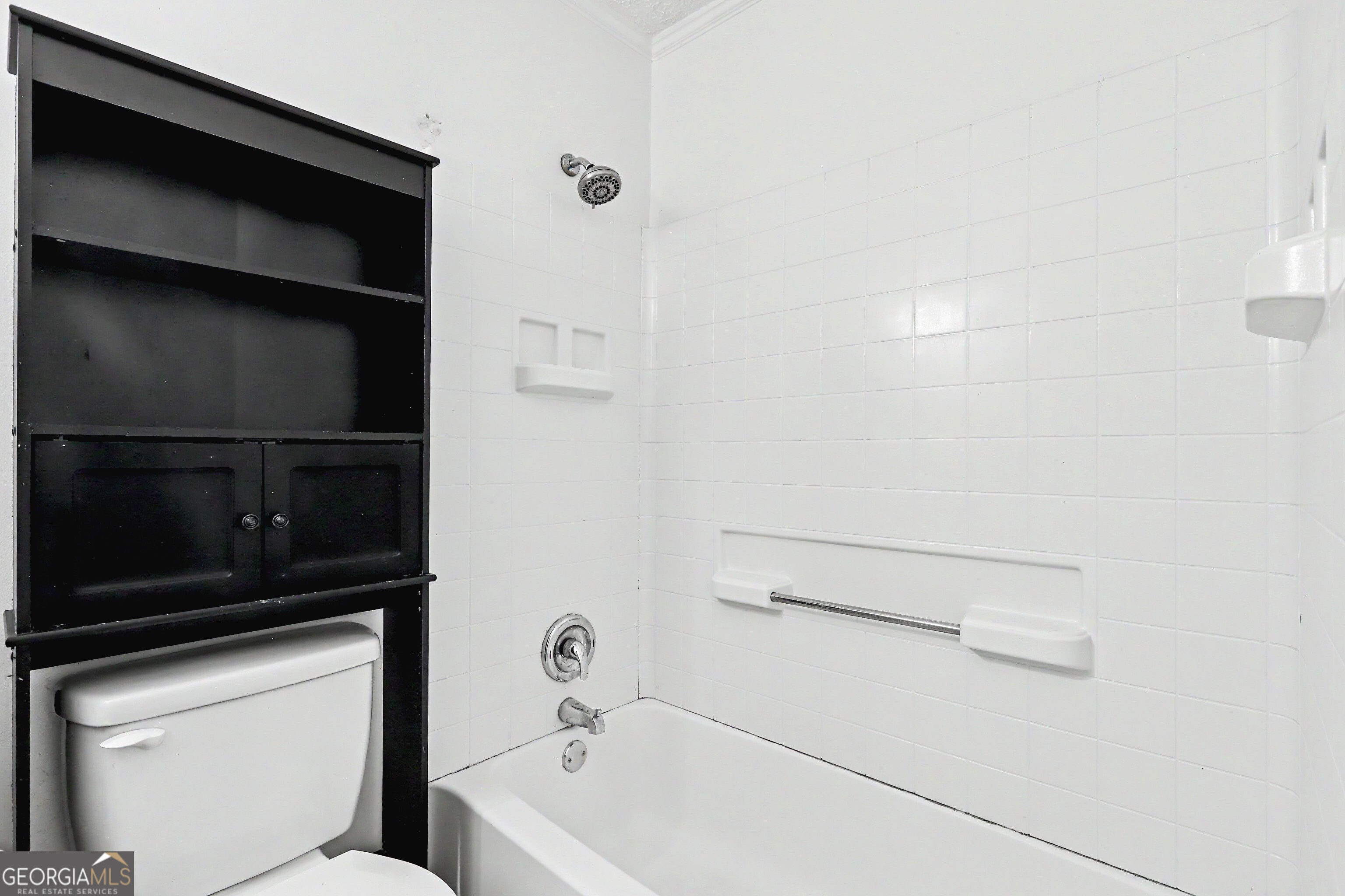250 Short Road Property Photo 17