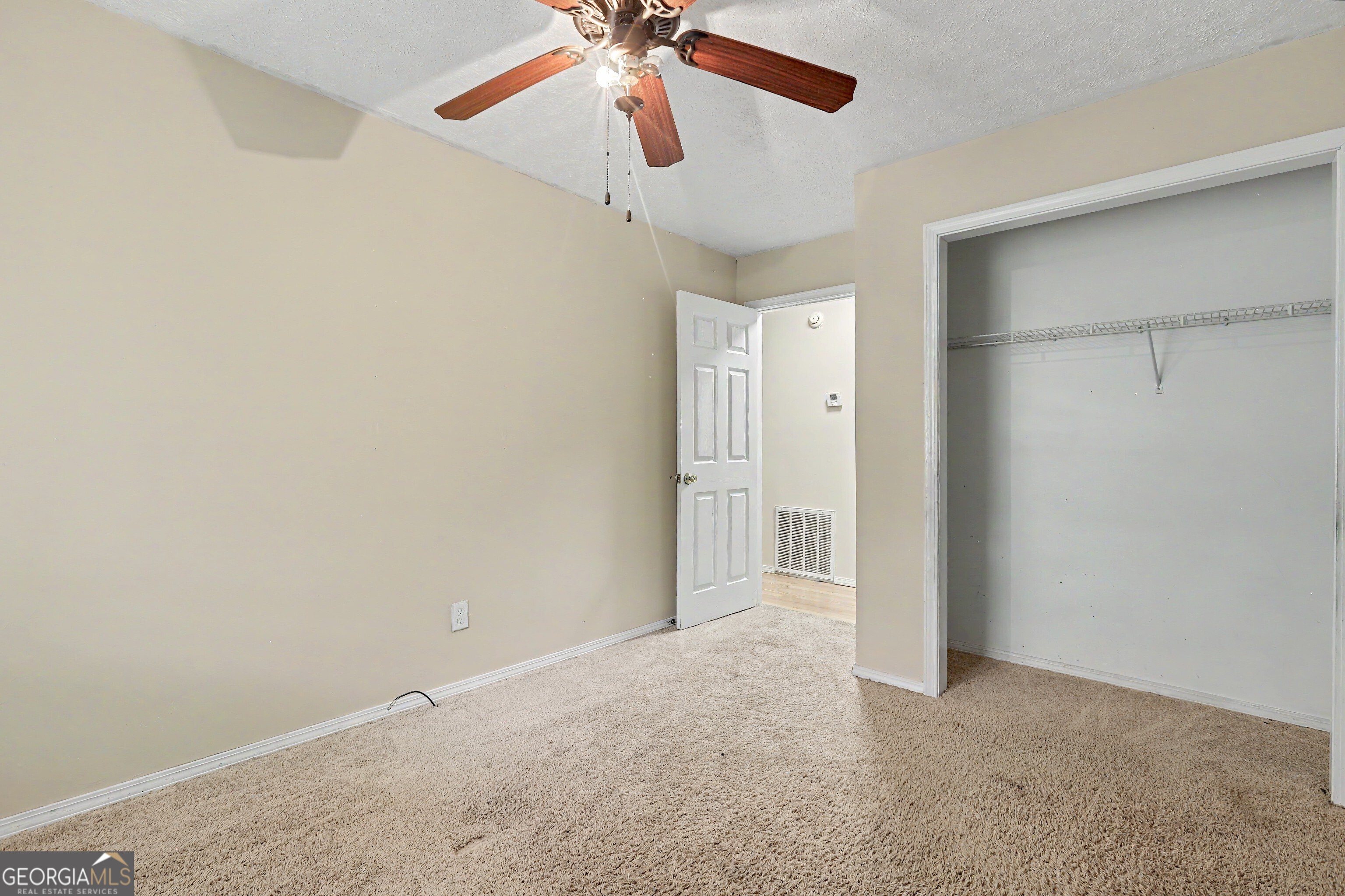 250 Short Road Property Photo 21