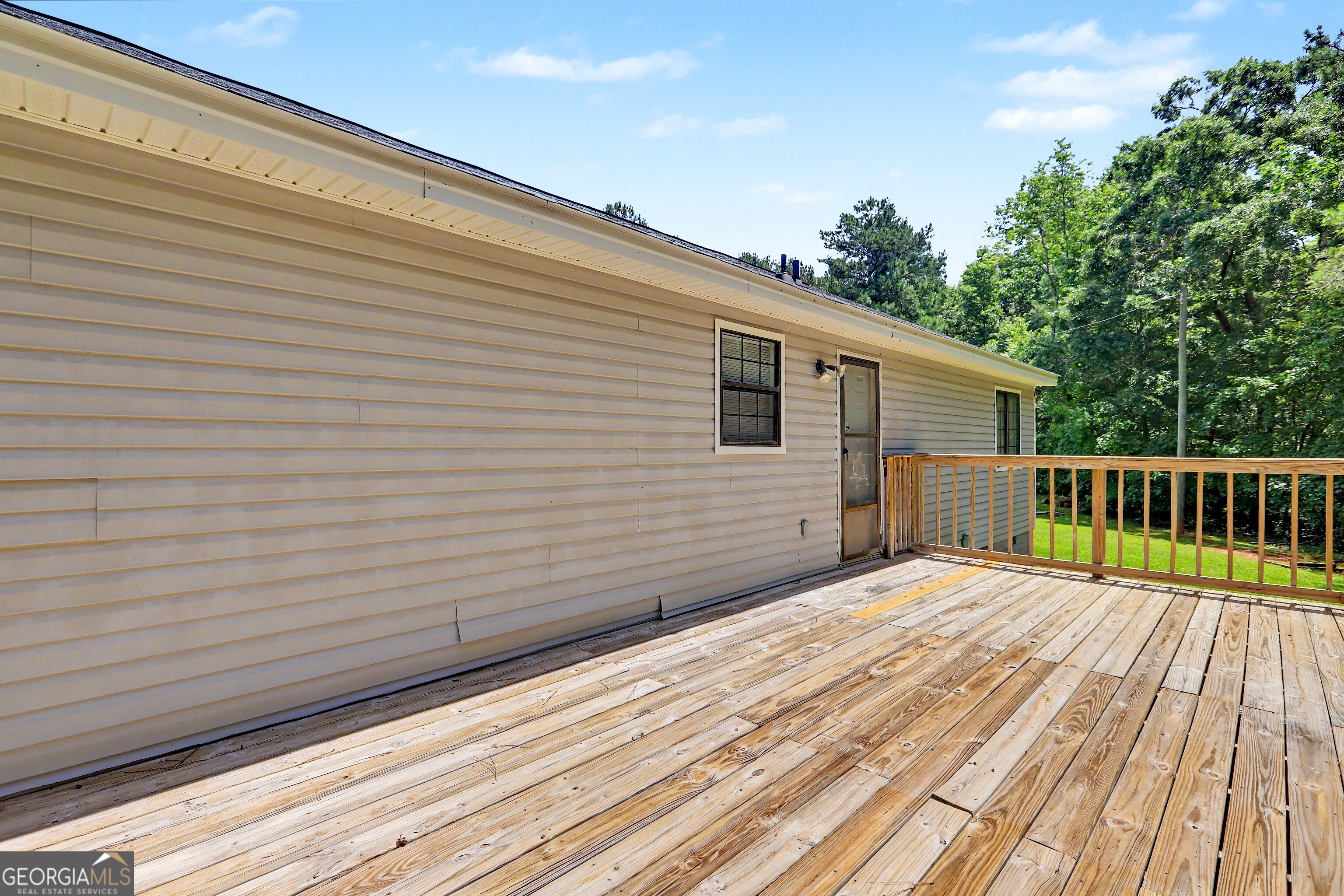 250 Short Road Property Photo 26