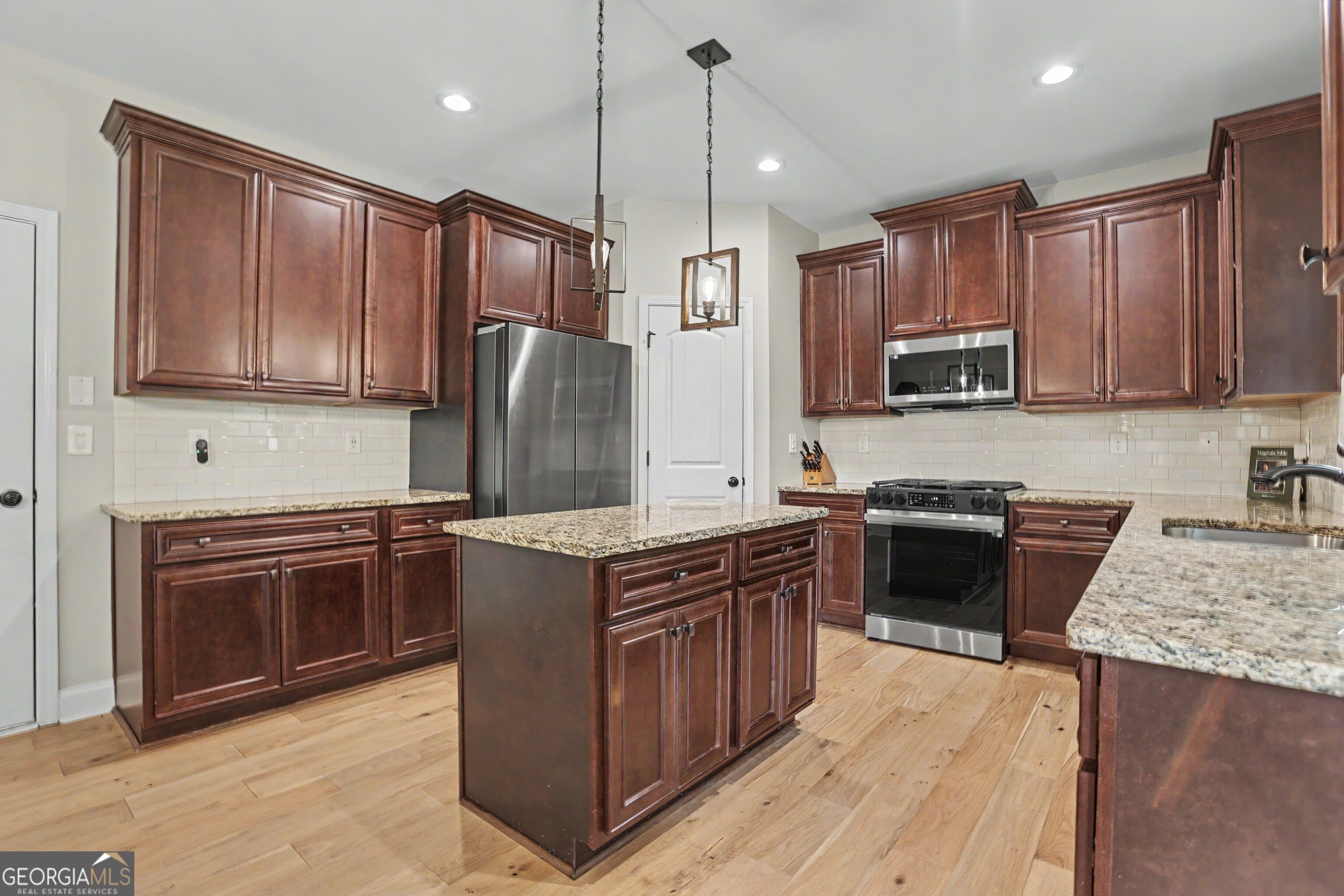 111 Merganser Drive Property Photo 17