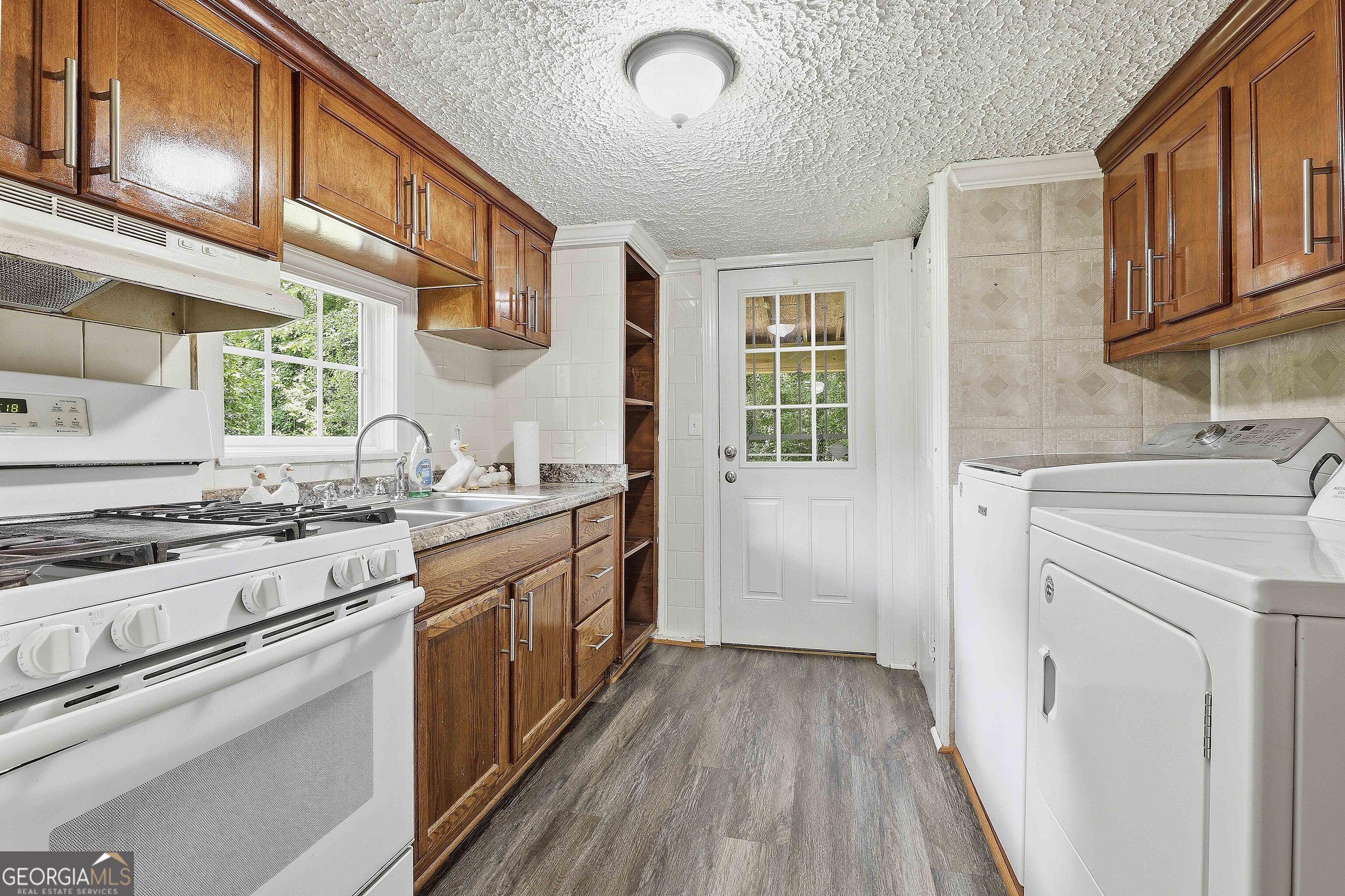 184 Fairview Drive Property Photo 13