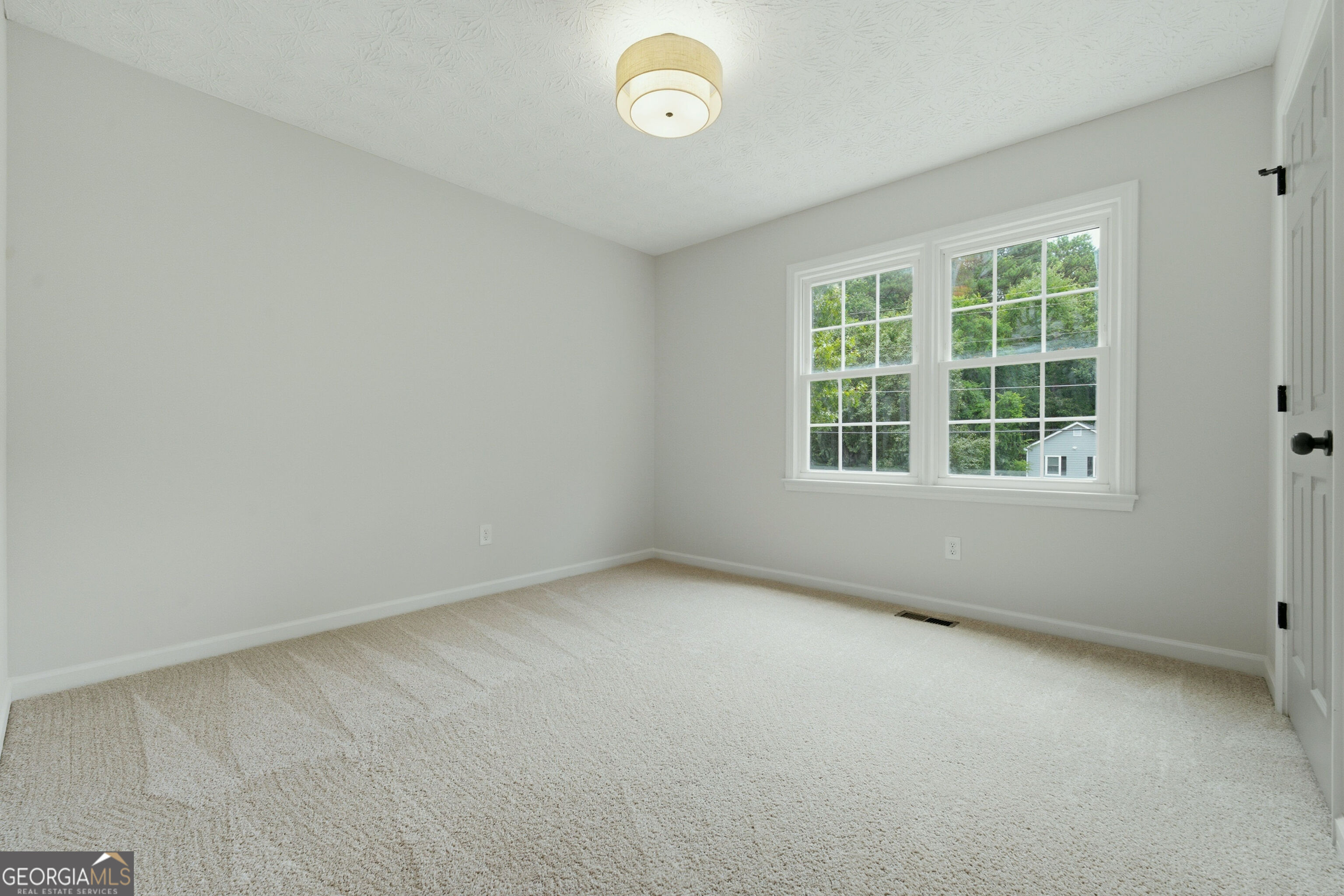 6231 Emerald Springs Drive Property Photo 9