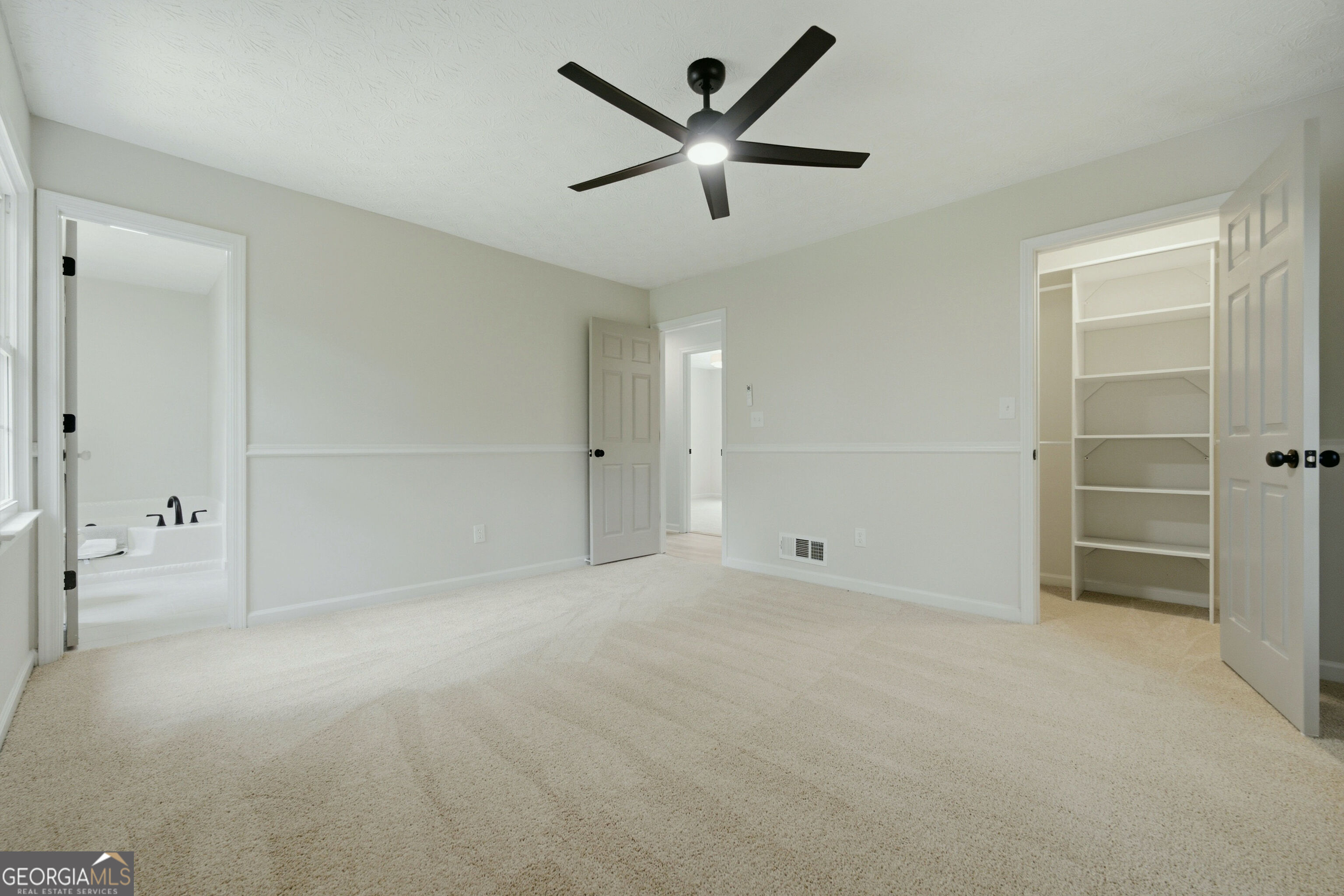 6231 Emerald Springs Drive Property Photo 12
