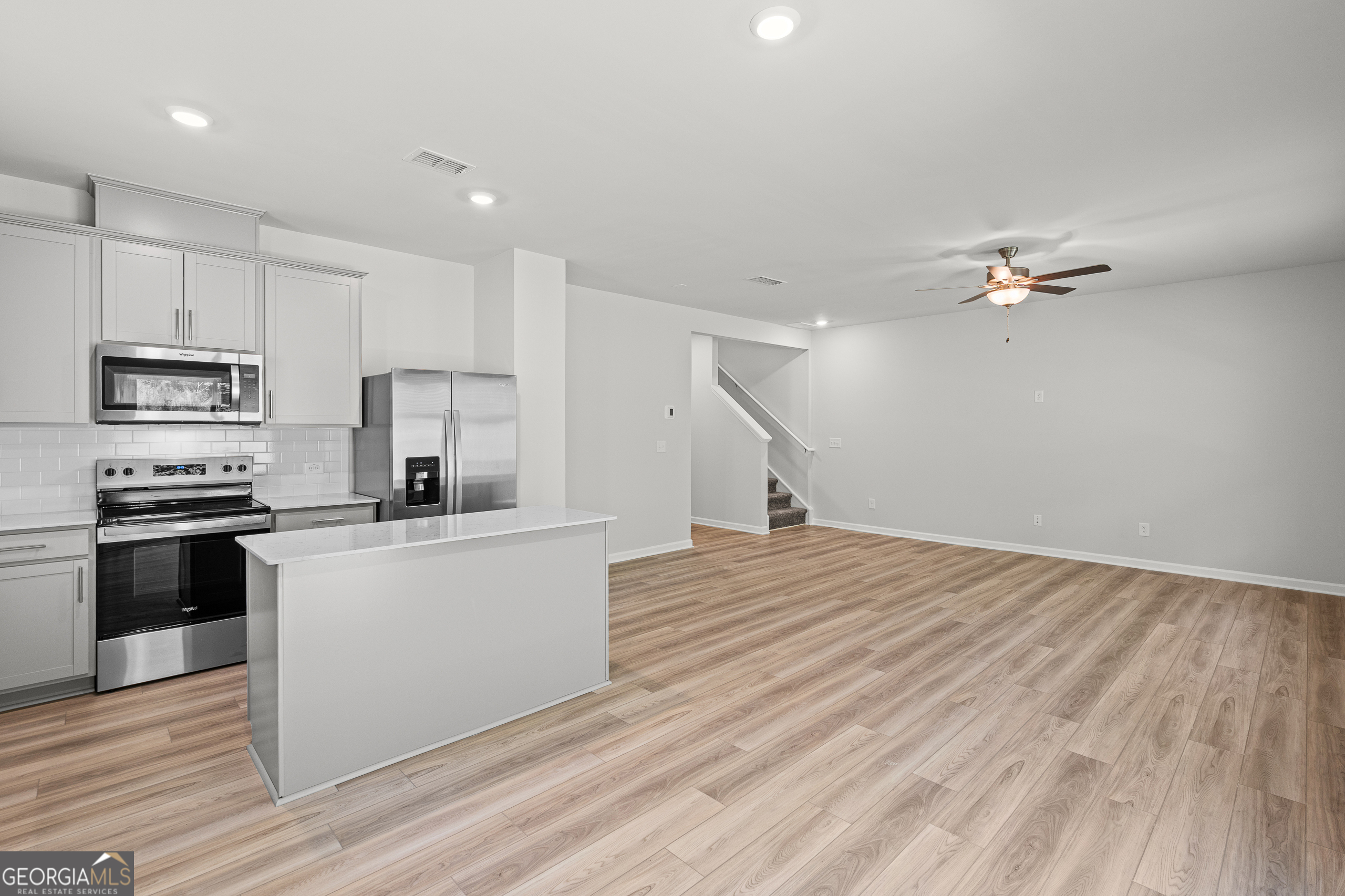 3080 Orwell Drive Property Photo 6