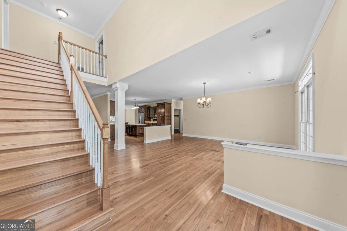 144 Sinclair Circle Property Photo 8