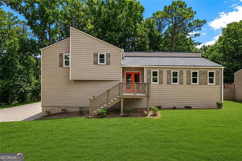 3650 Autumn Leaves Lane Property Photo 1