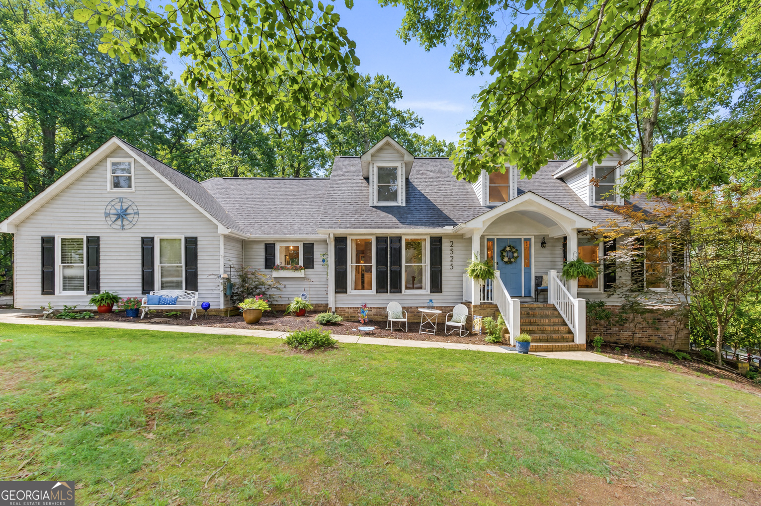 2525 Thompson Mill Road Property Photo 1